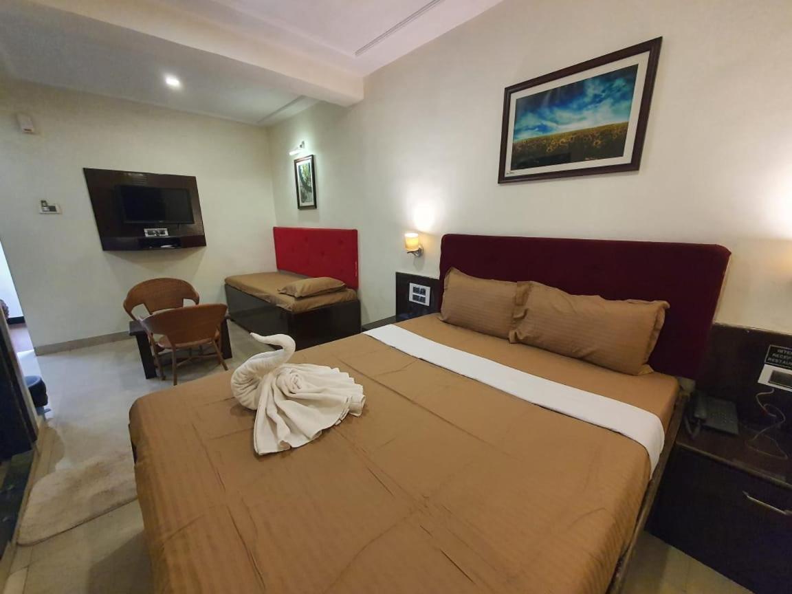 Hotel O Silver Leaf Панчгани Экстерьер фото